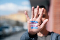 Wenn Minderjährige ihr Geschlecht ändern möchten: Rechte und Verantwortung