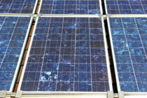 Gratis-Checkliste: Brand- und Blitzschutz bei PV-Anlagen