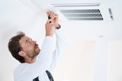 Aktuelle OGH-Entscheidung: Zustimmungserfordernis zum Einbau einer Klimaanlage in einer Mietwohnung