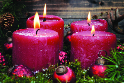 Brandgefahren in der Weihnachtszeit im Homeoffice – ein Praxisleitfaden für Ihre MitarbeiterInnen